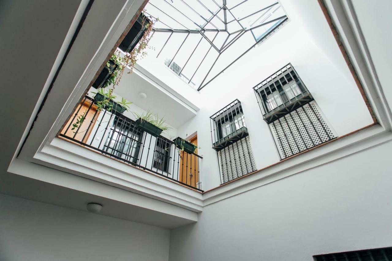 Bright Duplex W/ Terrace Διαμέρισμα Σεβίλλη Εξωτερικό φωτογραφία