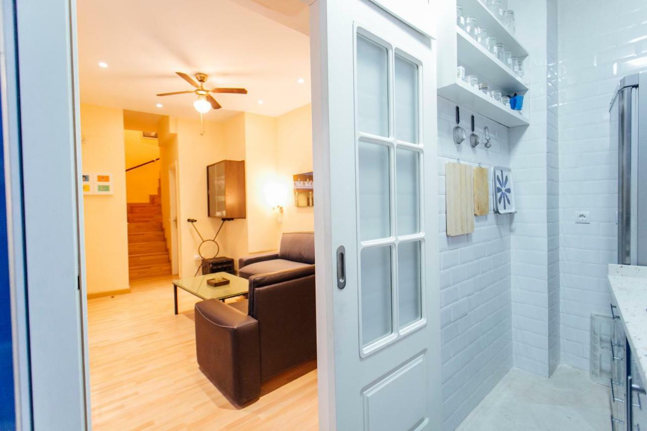 Bright Duplex W/ Terrace Διαμέρισμα Σεβίλλη Εξωτερικό φωτογραφία
